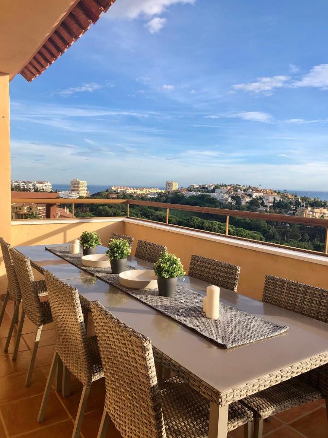 Luxurious Duplex Penthouse With Golf And Sea Views Apartment Benalmádena Exterior photo